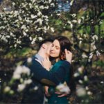 【運命の人鑑定】あなたの魅力に釘付けな相手の正体・告げられる愛の言葉