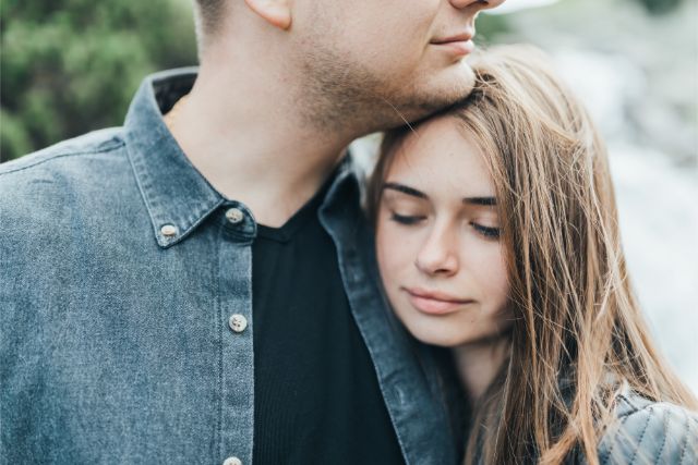 脈アリ?ただの社交辞令?【優しいあの人の本心】二人が付き合える可能性は●%