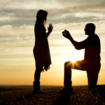 あなたに幸せを招く『運命の人』は誰？容姿/名前/性格/価値観/職業…二人が出会う日