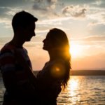 【道ならぬ不倫の恋】関係を続けるor終わらせる？あの人の知られざる本音…下すべき決断