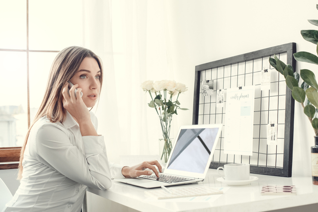 私の仕事、このままでいいの?【Love Me Doの10の予言】同僚・上司からの評価/この先の収入/最大の成功と築く財