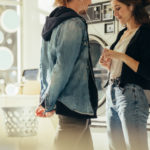 疑いようがありません。あの人にとってあなたは【誰より特別orちょっと迷惑】起こす「決定的行動」⇒結末まで