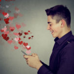 テキストだけでは見えない本心……アプリのあの人は私と【真剣交際したいor遊びたいだけ？】この恋の未来をズバリ！