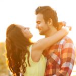 オーラを視れば明確ね。ココだけの話、あの人はあなたと【交際したいor一線引きたい】二人の関係はこうなるわ！