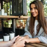 【恋の辛口ジャッジ】今“あの人の恋人”に一番近い異性は●●さん！ あなたには素直に言えない“リアル本音”⇒衝撃恋事件