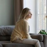 ぶっちゃけ、一線引いてる？【年下のあの人から見たあなた】関係を変えるため“行動”を起こす可能性⇒二人の未来