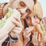 あの人もソワソワしてます。あなたに惹かれる瞬間/想像しちゃう未来の関係⇒想いが溢れる日……デートに誘う？ 告白も!?