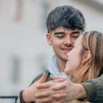 もしあなたが現状維持を選んでも、勝手に恋は進んでいく？【あの人との今後をシミュレーション】生まれる特別な感情