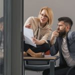 仕事が休みの日、逢えないのはあの人もツラい？【職場恋愛が進展しないワケ】この先あなたと××していきたいんです！