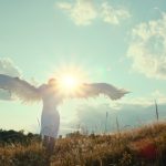 守護天使がそっと耳打ち【2026年、あなたに降りそそぐ出来事】良縁/仕事/臨時収入……幸せになる準備はOKですか？