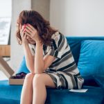 素っ気ない、壁を感じるあの人……それはあなたを【好きすぎるor遠ざけたいor興味ない】から。正直な本心/決意/最後