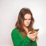 連絡してこないあの人。「理由も伝えてくれないの？」2週間以内に連絡は【来るor来ない】この先あなたに下す“恋の決断”