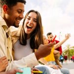 意外すぎて「エエッ」!?【あなたをずっと好きで“結婚”まで考えている異性】特徴/今の関係/結婚後の未来まで予言