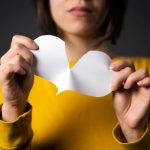 【本気であの人を奪いたいあなたへ】甘い期待は捨てなさい。恋人と別れられない残酷な理由⇒略奪成功の可能性は●％