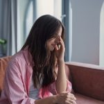 追いLINEは地獄行き!?【連絡が途絶えた、既婚者の彼】天秤にかけられるあなたと奥さん⇒辛口姓名判断で暴く“愛の末路”