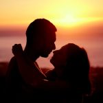 子供は立ち入り禁止！【大人の恋のナイショ話】あの人は私の心も体も欲しい？ 欲情のサイン⇒二人はもうすぐ結ばれる？