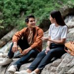 目をそらす/突然の無言/不自然な態度……それって【嫌われたor好きの裏返し?】あの人が無意識に漏らす、あなたへの想い